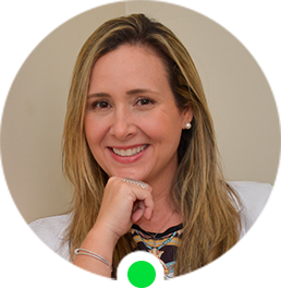 Advogada Joise Leal sorrindo